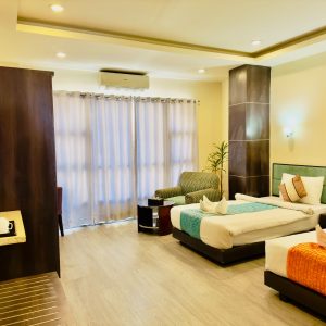 WhatsApp Image 2024-09-14 at 8.52.51 PM (1)